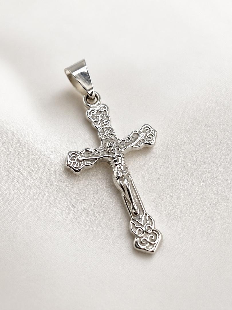 Dije de plata cruz