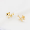 ARETES DE ORO 18K