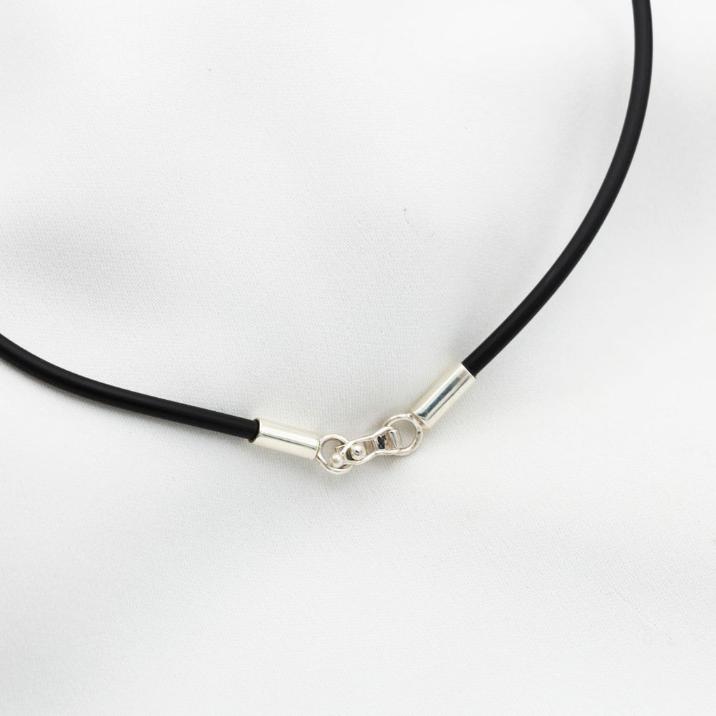 CADENA DE CAUCHO CON PLATA