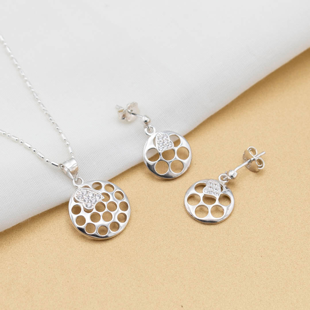 CADENA Y DIJE DE PLATA