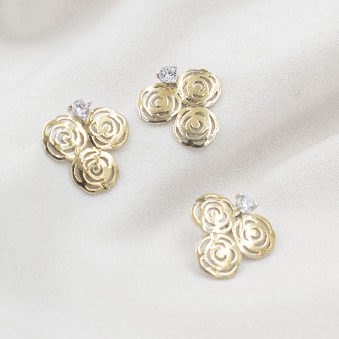 JUEGO DIJE Y ARETES DE PLATA LAMINADA EN ORO