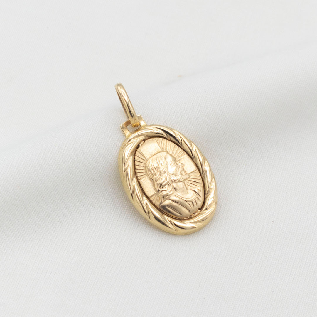 DIJE DE ORO 18K JESUS