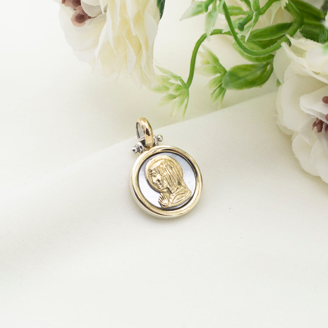DIJE VIRGEN MARIA DE PLATA LAMINADO EN ORO 18K