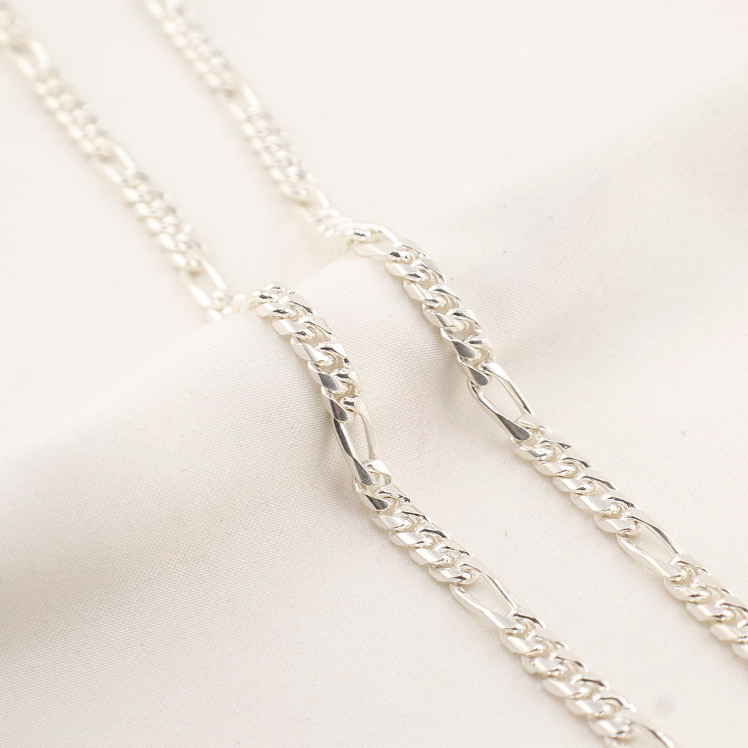 Cadena de plata
