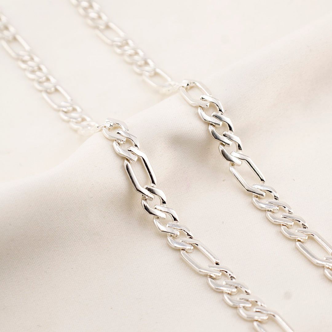Cadena de plata