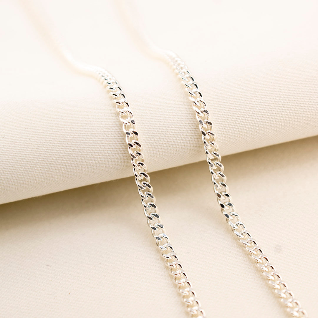 Cadena de plata