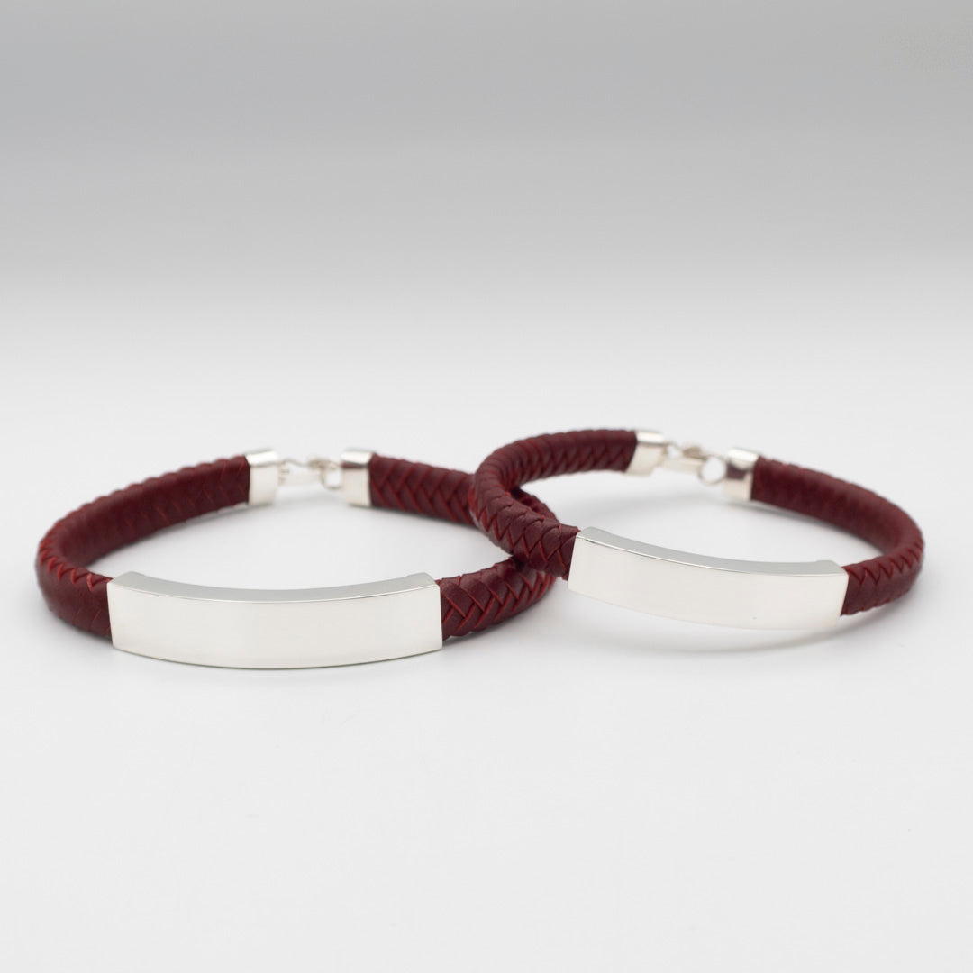 PULSERA DE CUERO CON PLATA
