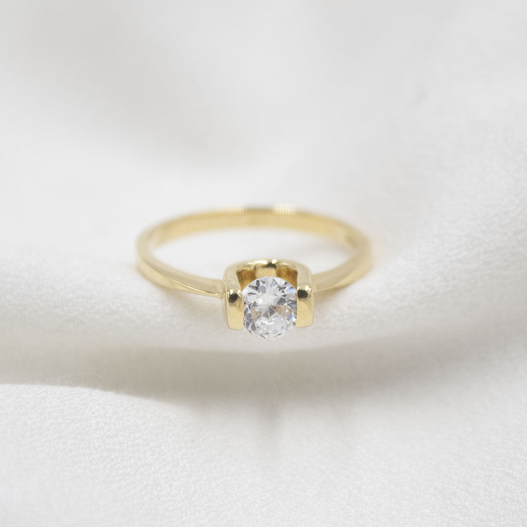 ANILLO DE COMPROMISO DE ORO