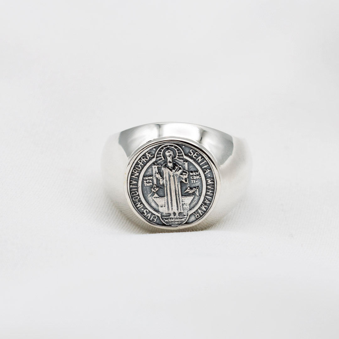 SORTIJA DE PLATA SAN BENITO