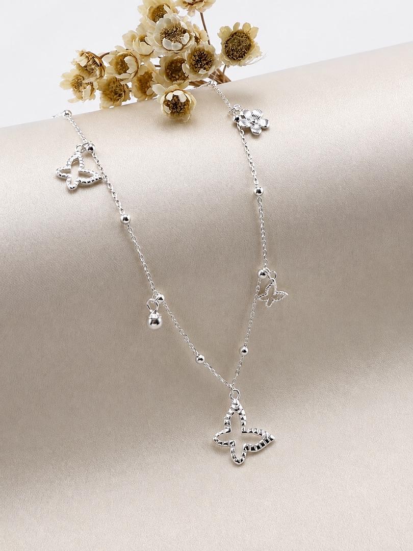 CADENA Y DIJE DE PLATA VARIAS MARIPOSAS