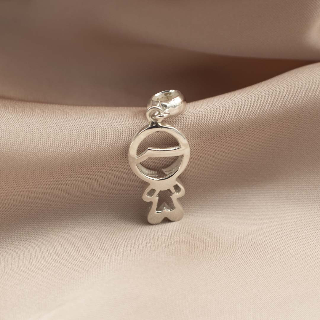 DIJE DE NIÑO EN PLATA