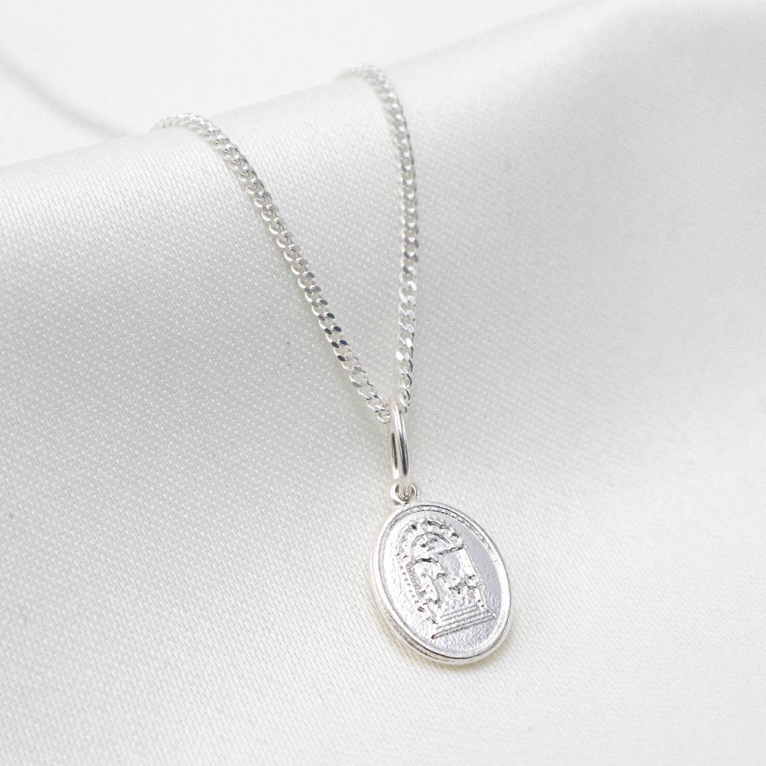 CADENA Y DIJE DE PLATA SE;OR DE LOS MILAGOS