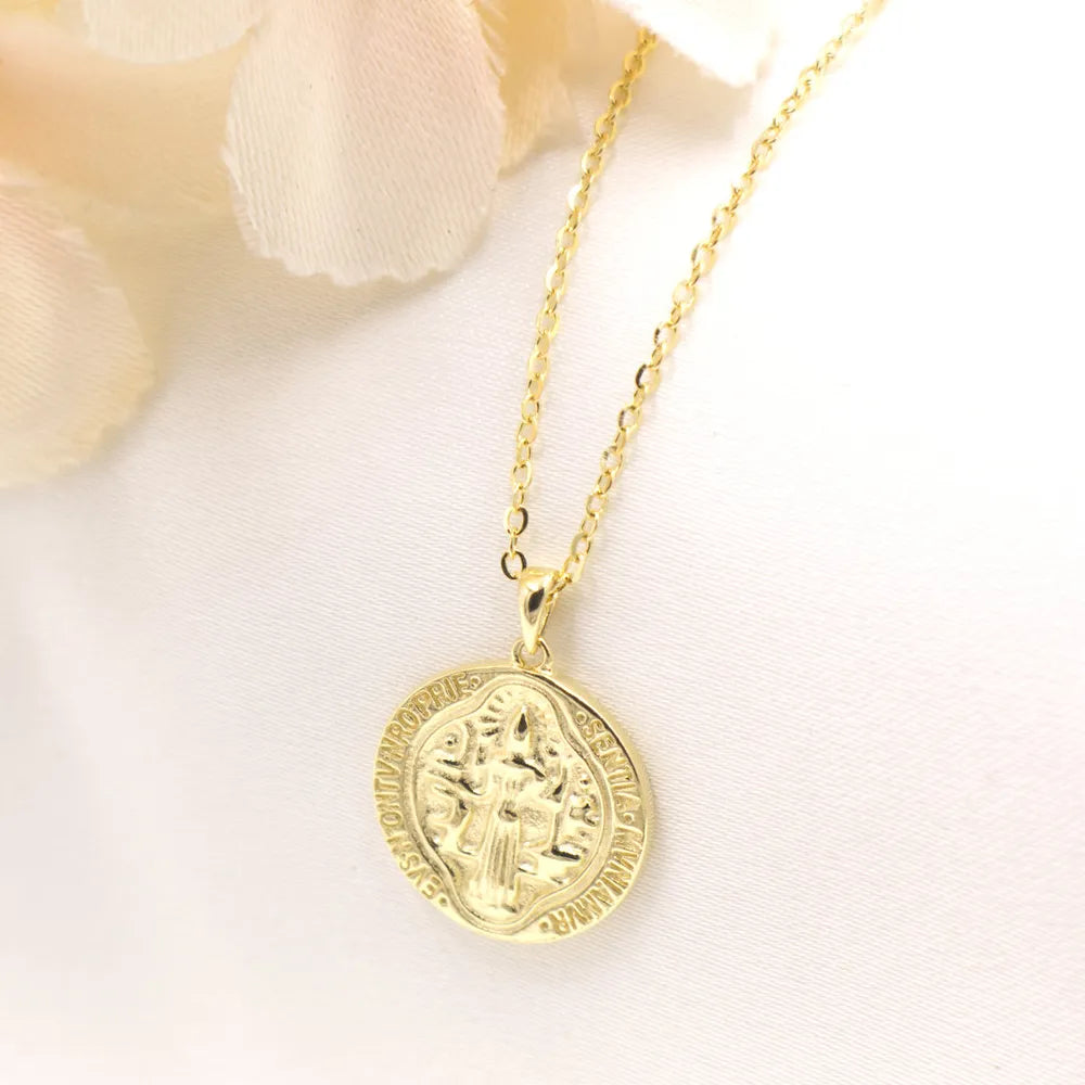 Collar de plata enchapada en oro