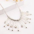 Collar de plata con perlas