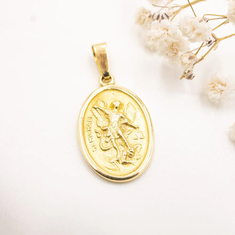 Dije Arcángel San Miguel de Oro 18k